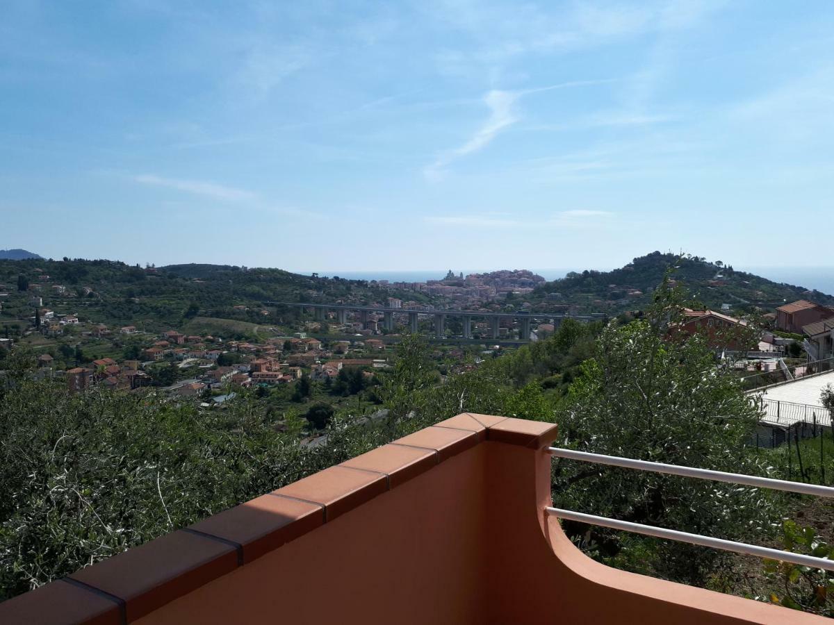 Azienda Agrituristica Villa Arianna Imperia Exterior foto